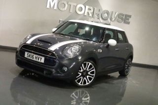 Used MINI HATCH in Bridgend Mid Glamorgan for sale